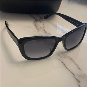 Juicy Couture Black Sunglasses with Pink Case